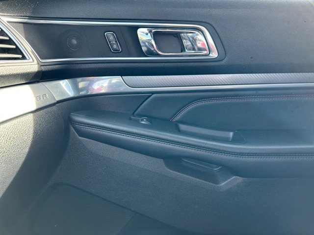 Certified 2017 Ford Explorer Sport w/ Equipment Group 401A image 16
