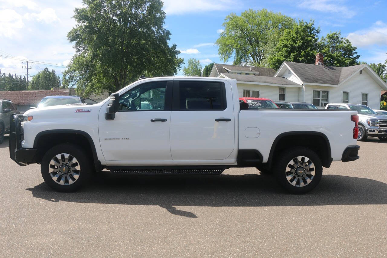 Used 2024 Chevrolet Silverado 2500 Custom w/ Custom Value Package AWD/4WD image 8