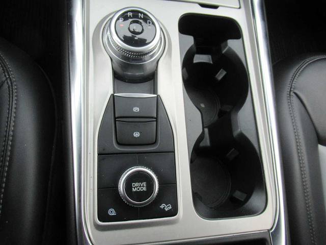Certified 2022 Ford Explorer XLT w/ Equipment Group 202A AWD/4WD image 25