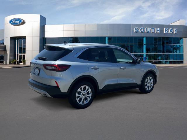Certified 2023 Ford Escape Active FWD image 5