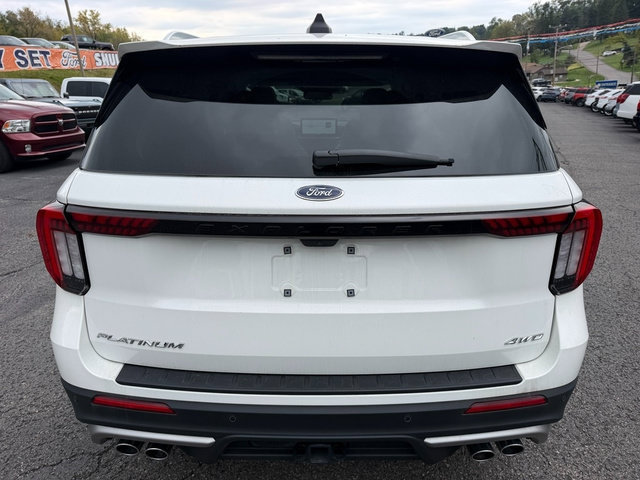 Certified 2025 Ford Explorer Platinum w/ Ultimate Package AWD/4WD image 5
