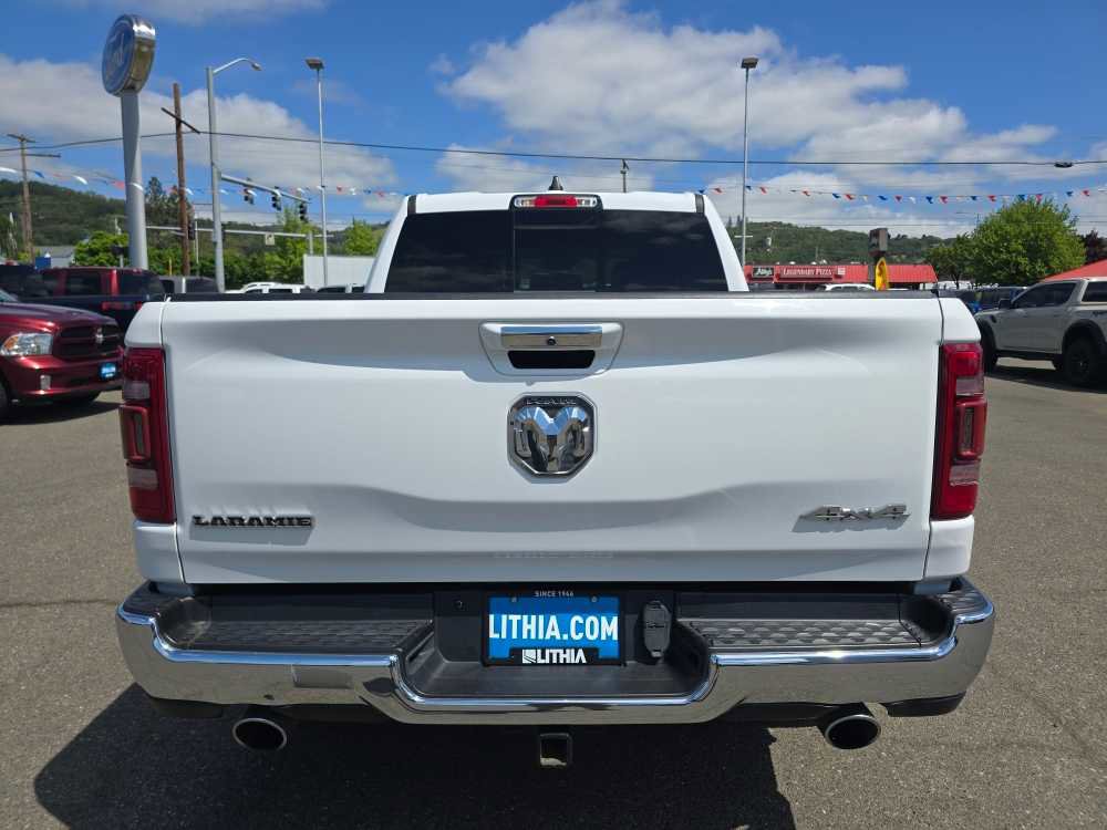 Used 2021 RAM 1500 Laramie w/ Off Road Group AWD/4WD image 4