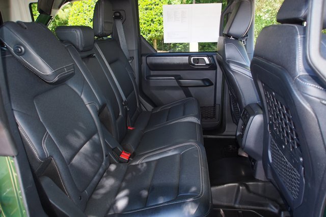Certified 2025 Ford Bronco Badlands AWD/4WD image 13