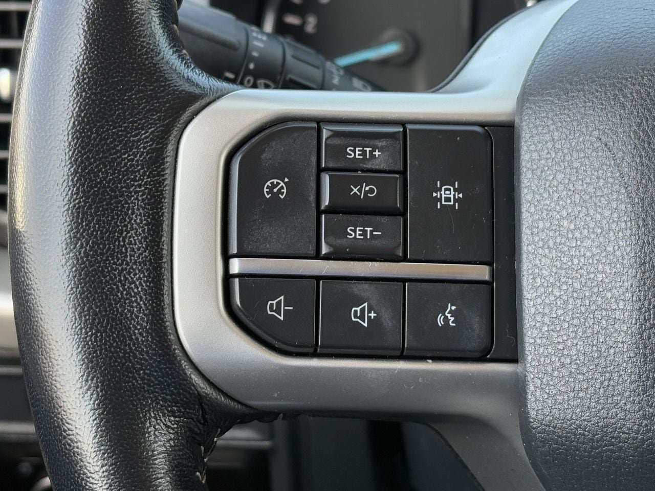 Certified 2023 Ford Expedition XLT AWD/4WD image 17