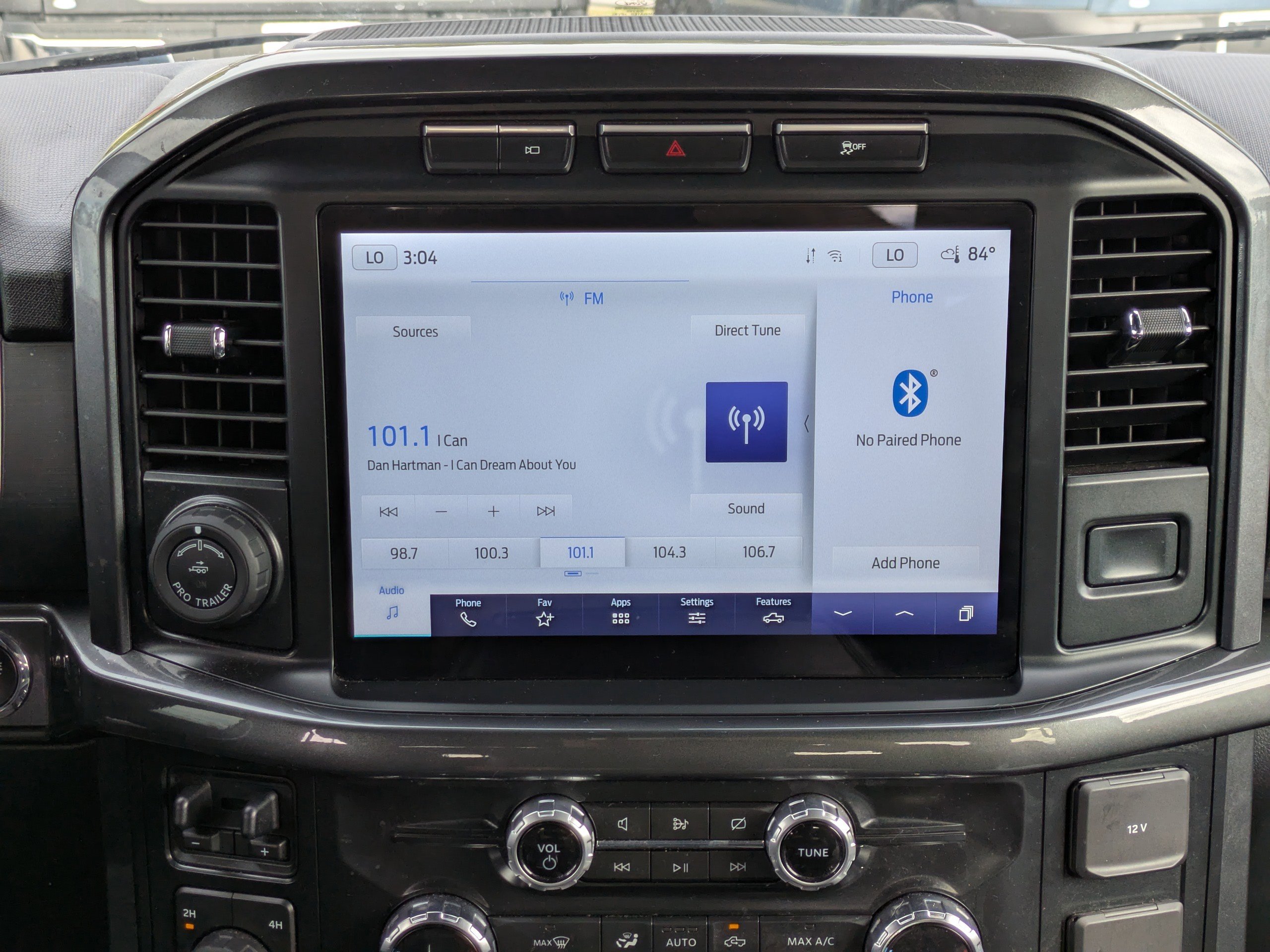 Certified 2022 Ford F150 XLT w/ Equipment Group 302A High image 16