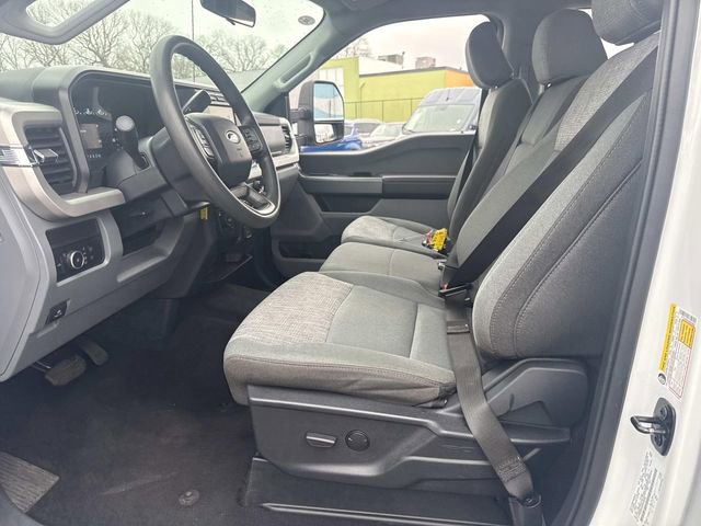 Certified 2024 Ford F250 XLT w/ Snow Plow Prep Package image 18