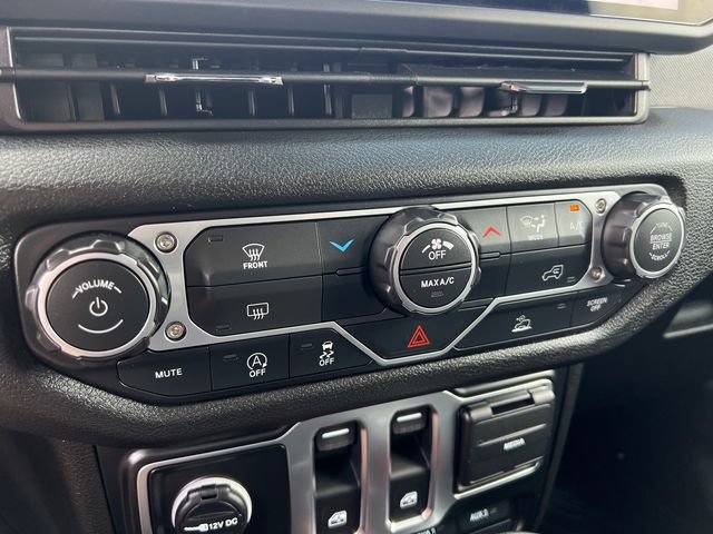 Used 2026 Jeep Wrangler Sport AWD/4WD image 20