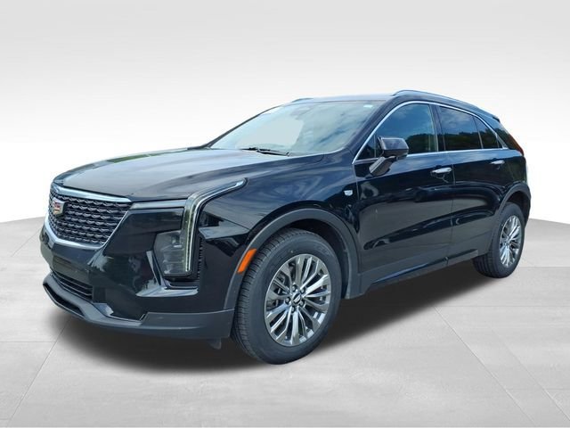 Used 2024 Cadillac XT4 Premium Luxury AWD/4WD image 2