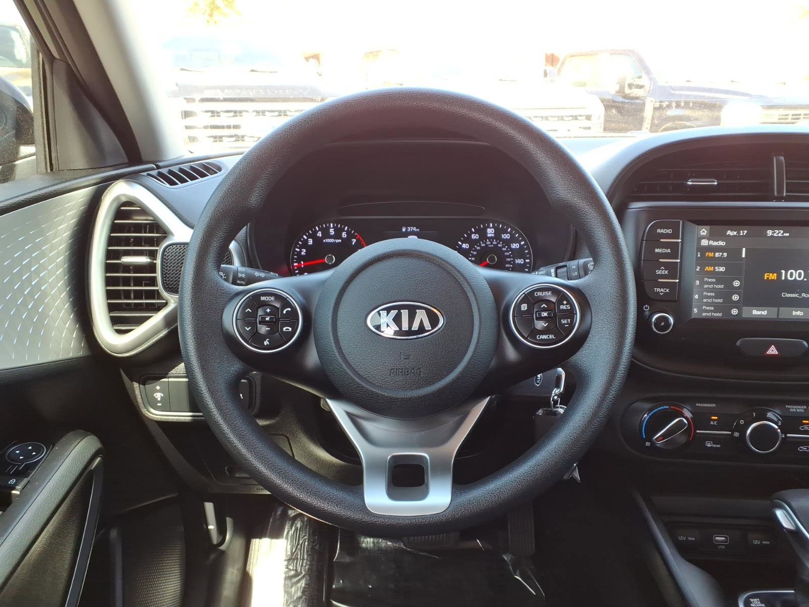 Used 2020 Kia Soul LX FWD image 19