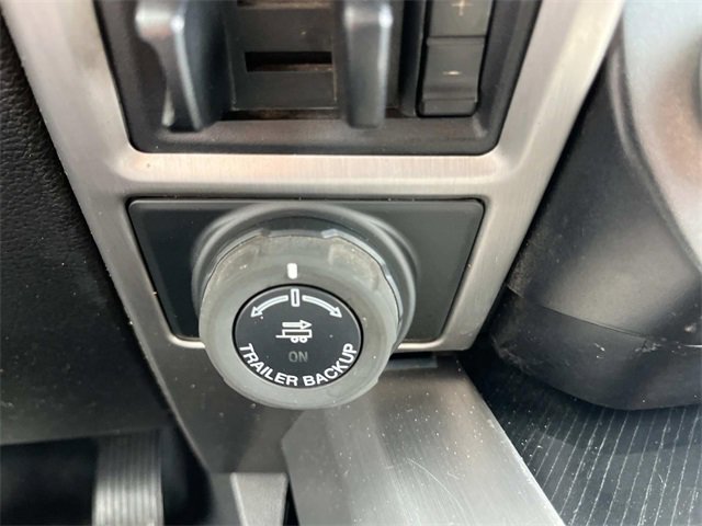 Certified 2020 Ford F450 Platinum w/ FX4 Off-Road Package image 35