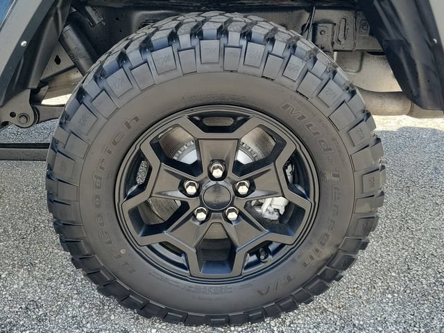 Used 2023 Jeep Gladiator Sport AWD/4WD image 10