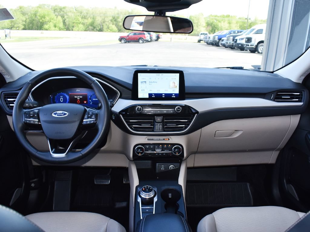 Certified 2021 Ford Escape SEL w/ Technology Package FWD image 4
