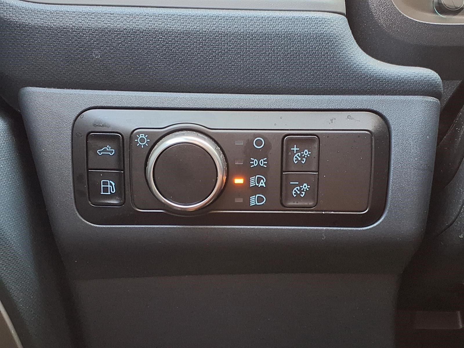 Certified 2024 Ford Maverick XL FWD image 22