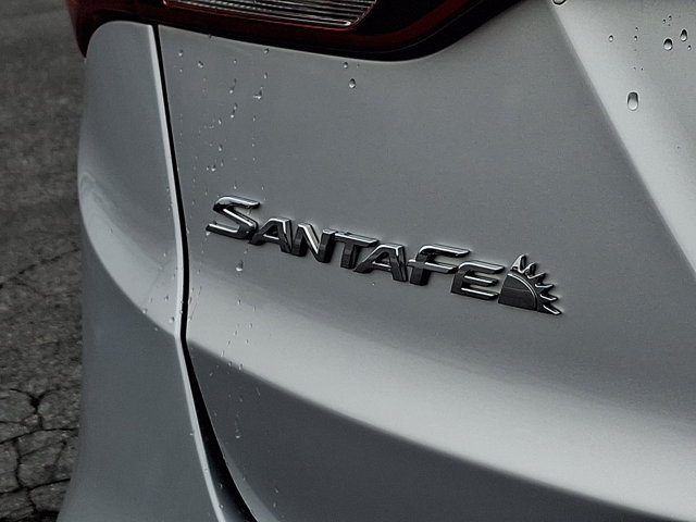 Used 2018 Hyundai Santa Fe Sport FWD image 30