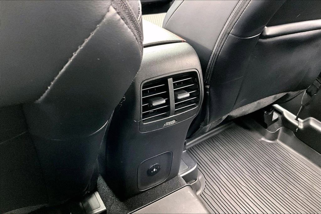 Certified 2023 Ford Escape ST-Line Elite image 33