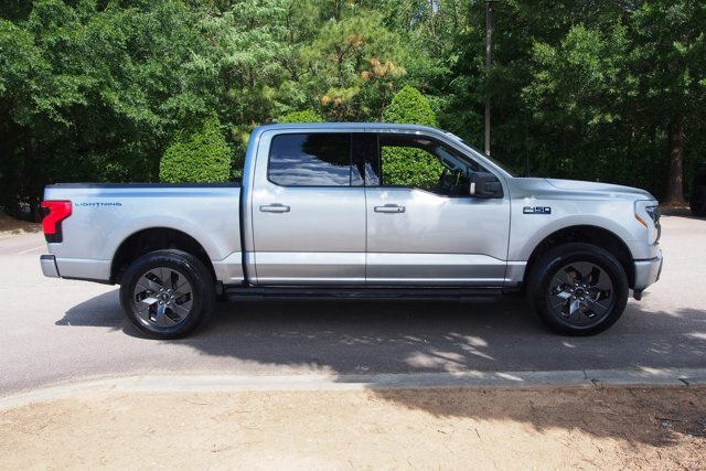 Certified 2025 Ford F150 Lightning Flash AWD/4WD image 9