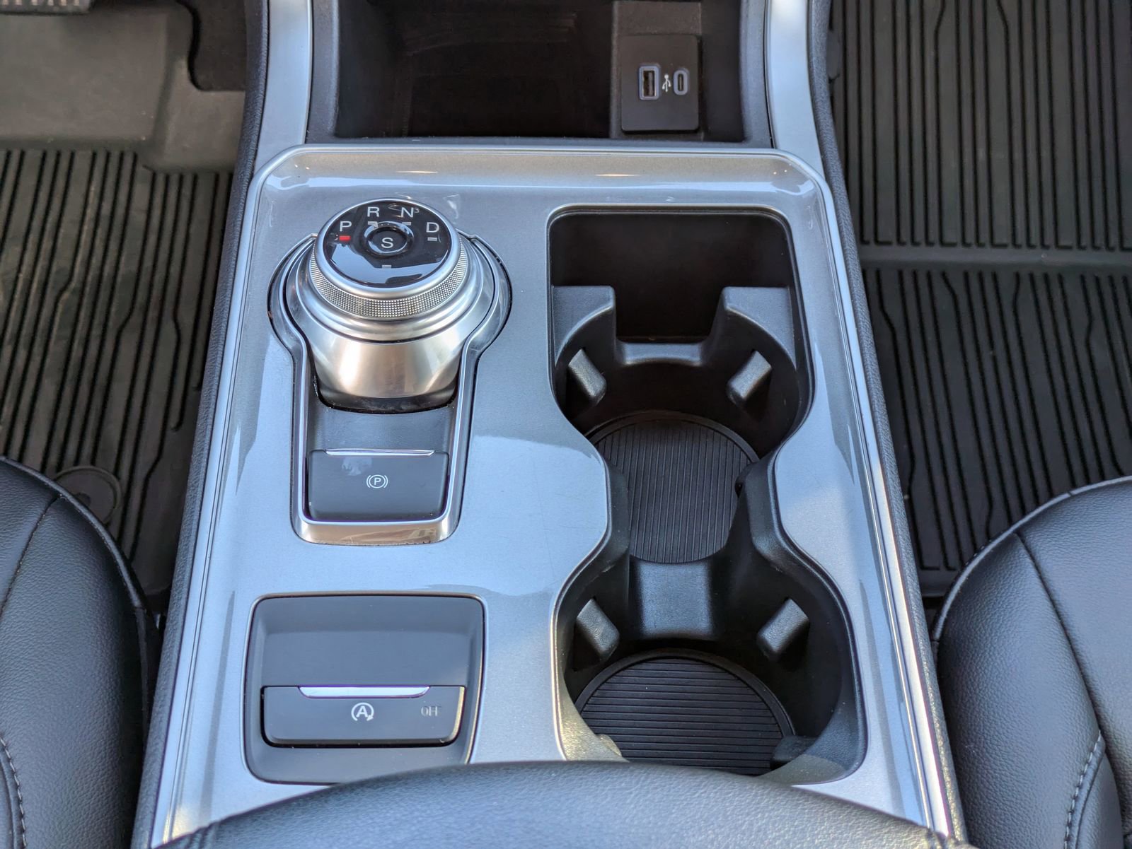 Certified 2024 Ford Edge SEL w/ Convenience Package image 21