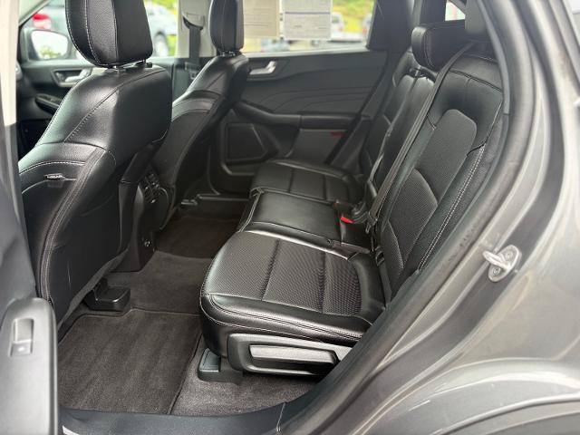 Certified 2022 Ford Escape SEL AWD/4WD image 31