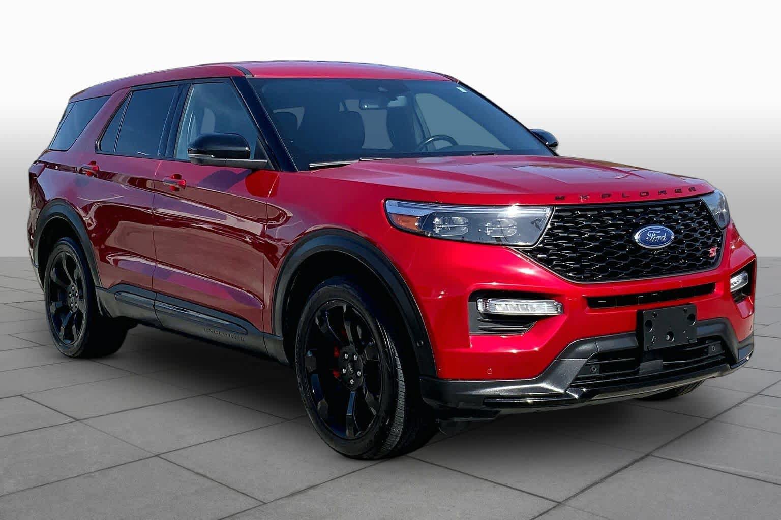 Certified 2022 Ford Explorer ST w/ Equipment Group 401A AWD/4WD image 3