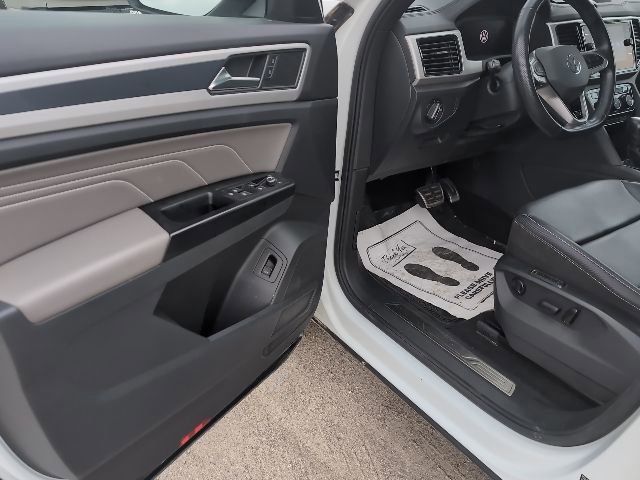 Used 2021 Volkswagen Atlas Cross Sport SEL R-Line image 7