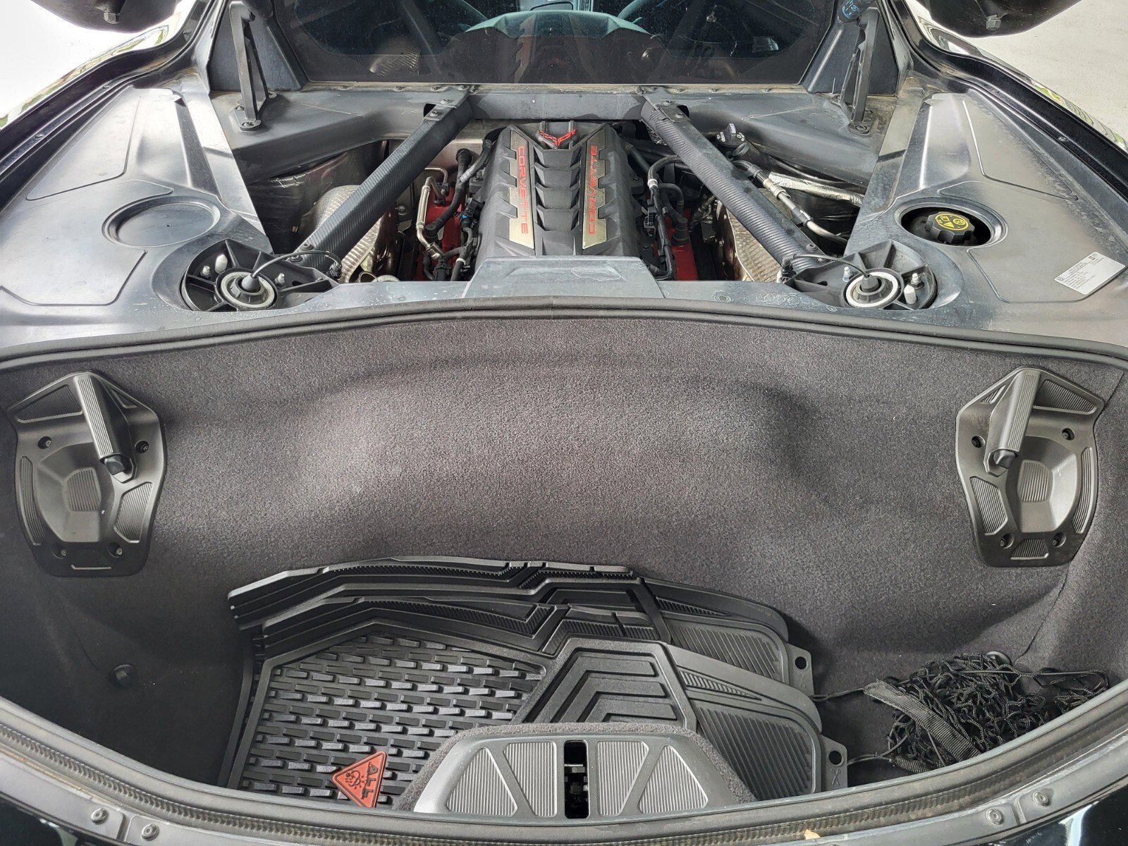 Used 2021 Chevrolet Corvette Stingray Premium Cpe w/ Z51 Performance Package image 25