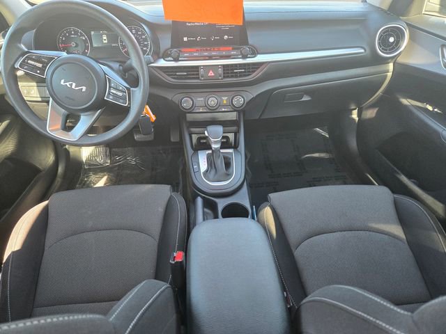 Used 2023 Kia Forte LXS w/ LXS Technology Package FWD image 11