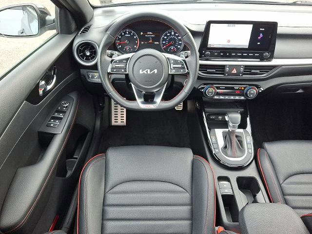 Used 2022 Kia Forte GT w/ GT2 Package image 11