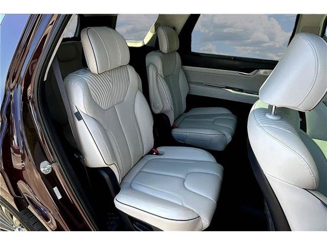Used 2024 Hyundai Palisade Calligraphy AWD/4WD image 27