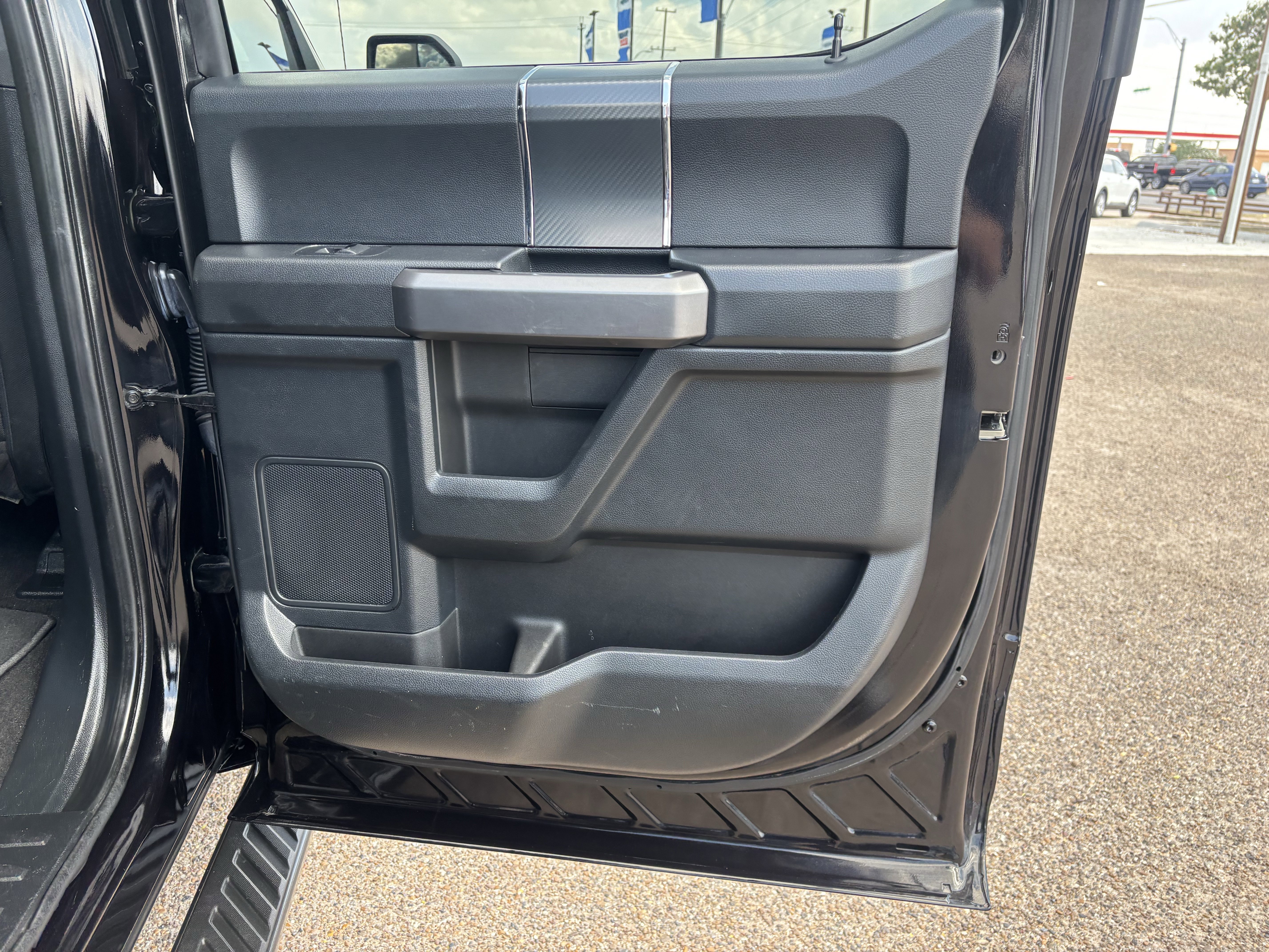 Certified 2020 Ford F150 XLT w/ Equipment Group 302A Luxury image 20