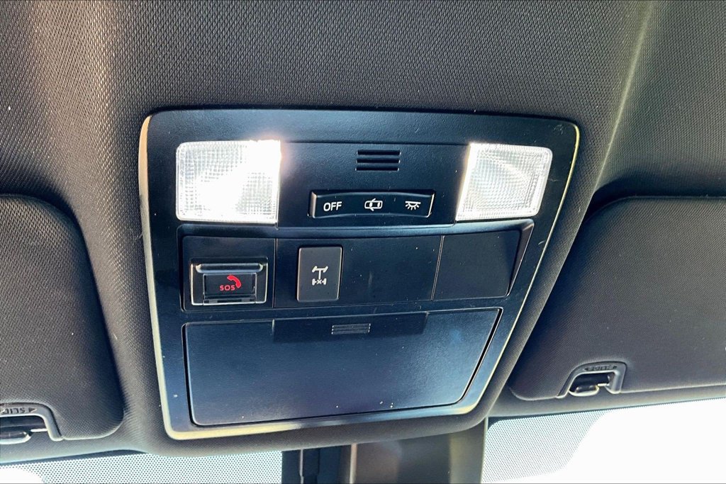 Used 2020 Toyota Tacoma TRD Off-Road RWD image 18