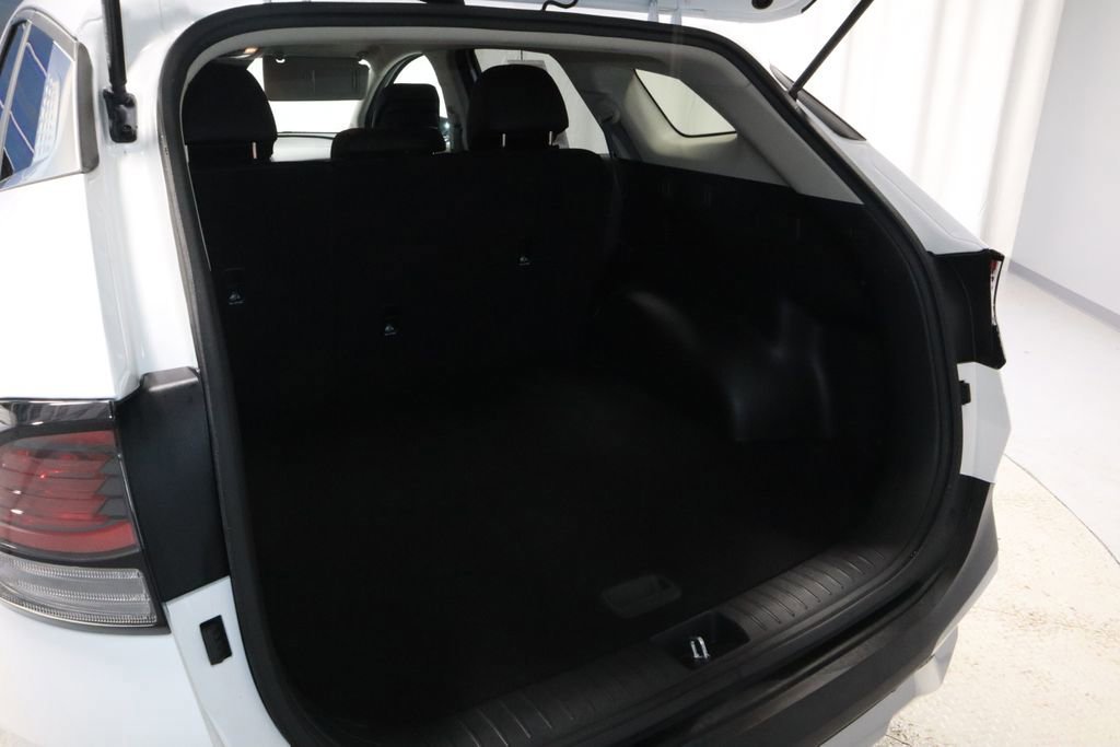 Used 2023 Kia Sportage EX image 14
