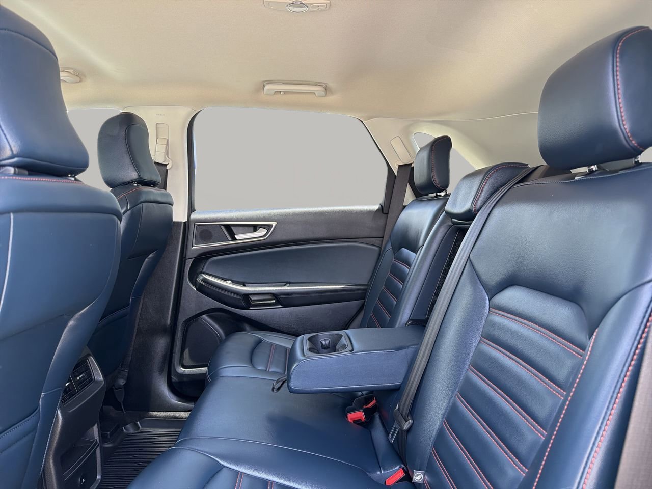 Certified 2023 Ford Edge SEL w/ Sport Appearance Package AWD/4WD image 16