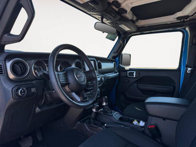 Used 2023 Jeep Gladiator Sport AWD/4WD image 9