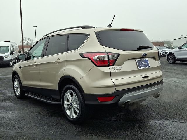 Certified 2018 Ford Escape SE w/ Ford Safe & Smart Package image 3