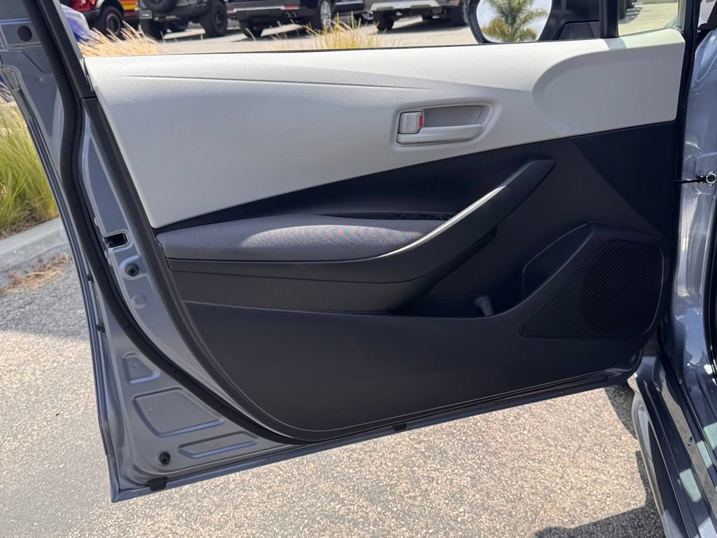 Used 2024 Toyota Corolla LE FWD image 15