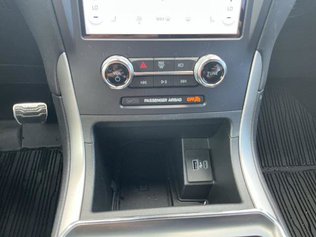Certified 2024 Ford Edge ST-Line AWD/4WD image 19