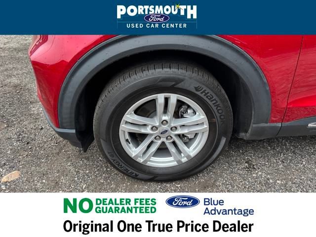 Certified 2021 Ford Explorer XLT w/ Equipment Group 202A image 31
