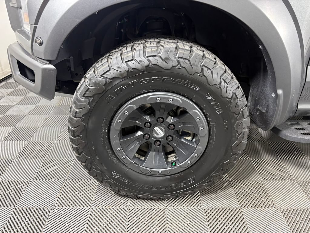 Certified 2018 Ford F150 Raptor w/ Equipment Group 802A Luxury AWD/4WD image 11
