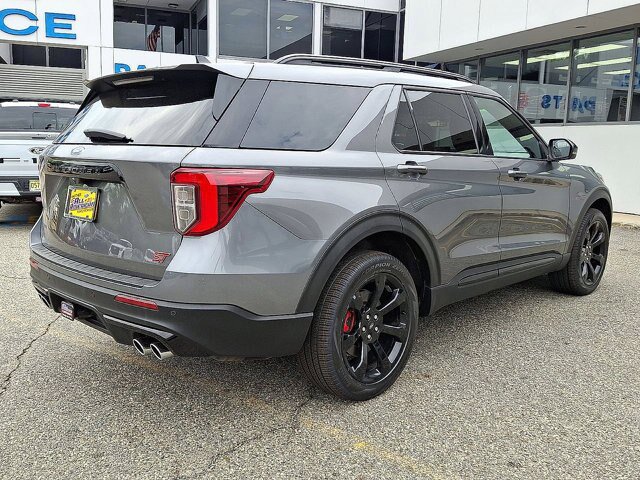 Certified 2023 Ford Explorer ST w/ Equipment Group 401A AWD/4WD image 8