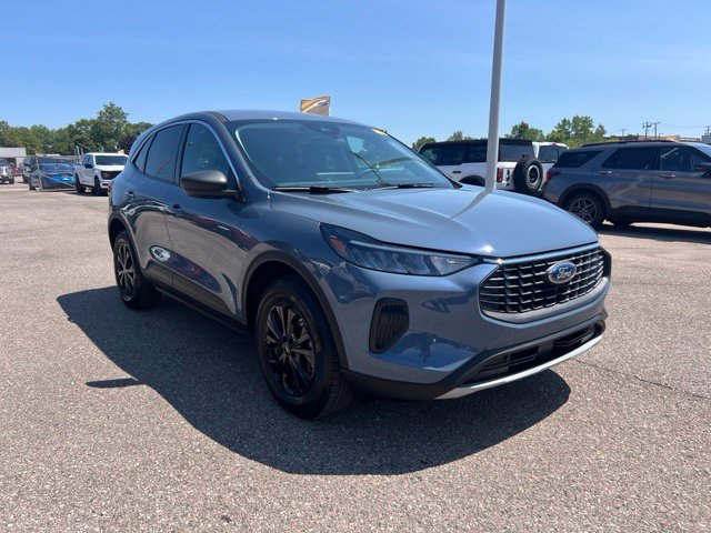 Certified 2024 Ford Escape Active w/ Tech Pack #1 AWD/4WD image 3