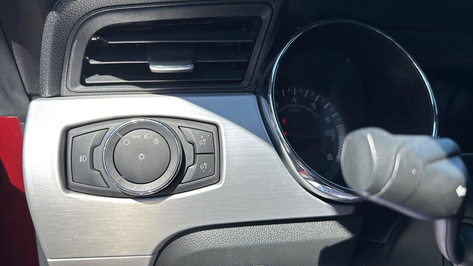 Certified 2017 Ford Mustang Premium w/ Pony Package image 18