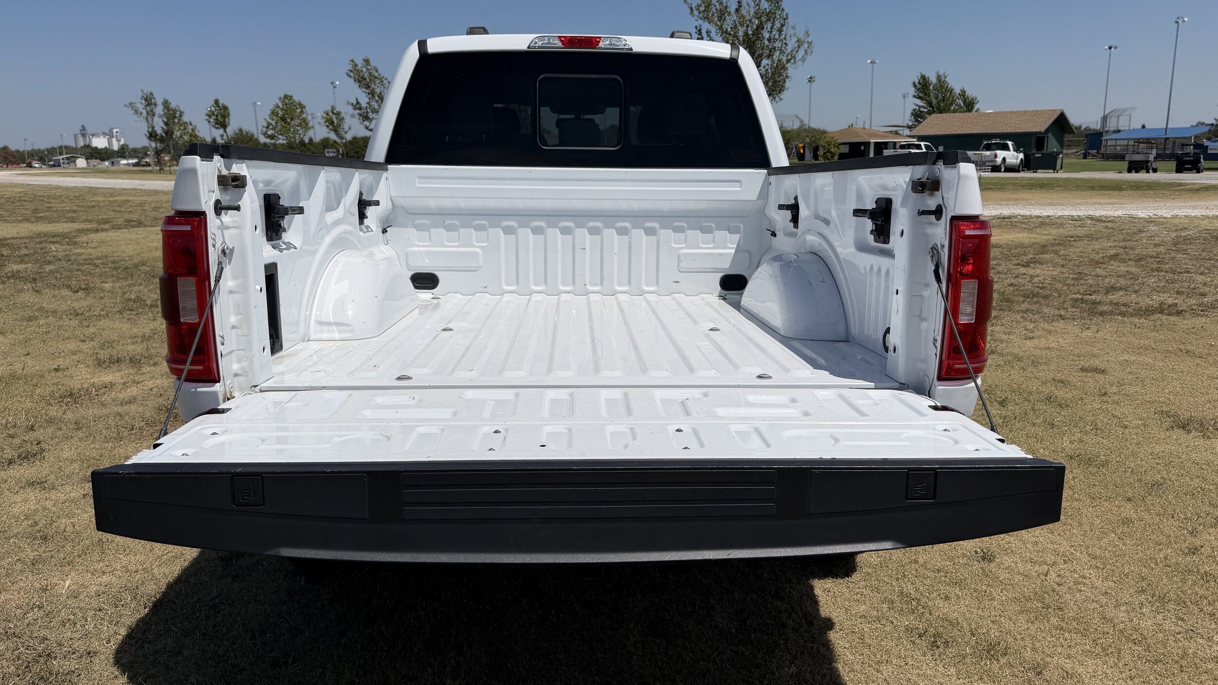 Certified 2023 Ford F150 XLT w/ Equipment Group 301A Mid AWD/4WD image 5