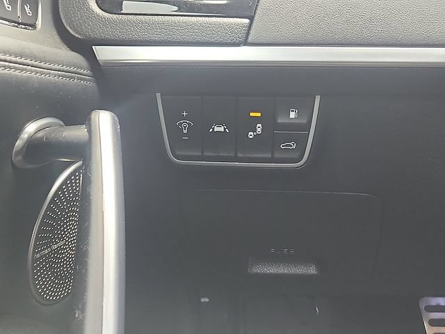 Used 2018 Kia Stinger GT2 RWD image 12