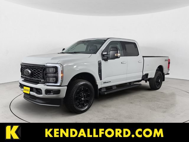 Certified 2025 Ford F350 Lariat w/ Black Appearance Package
