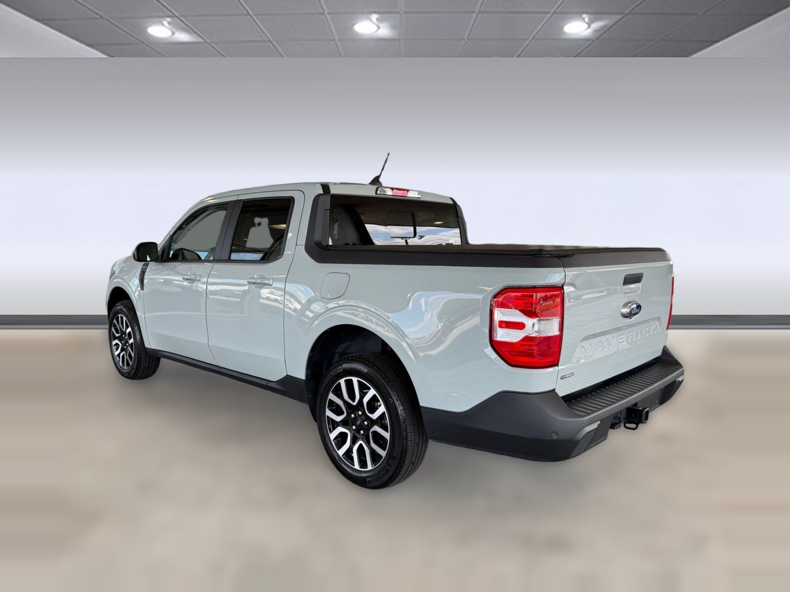 Certified 2024 Ford Maverick Lariat FWD image 3