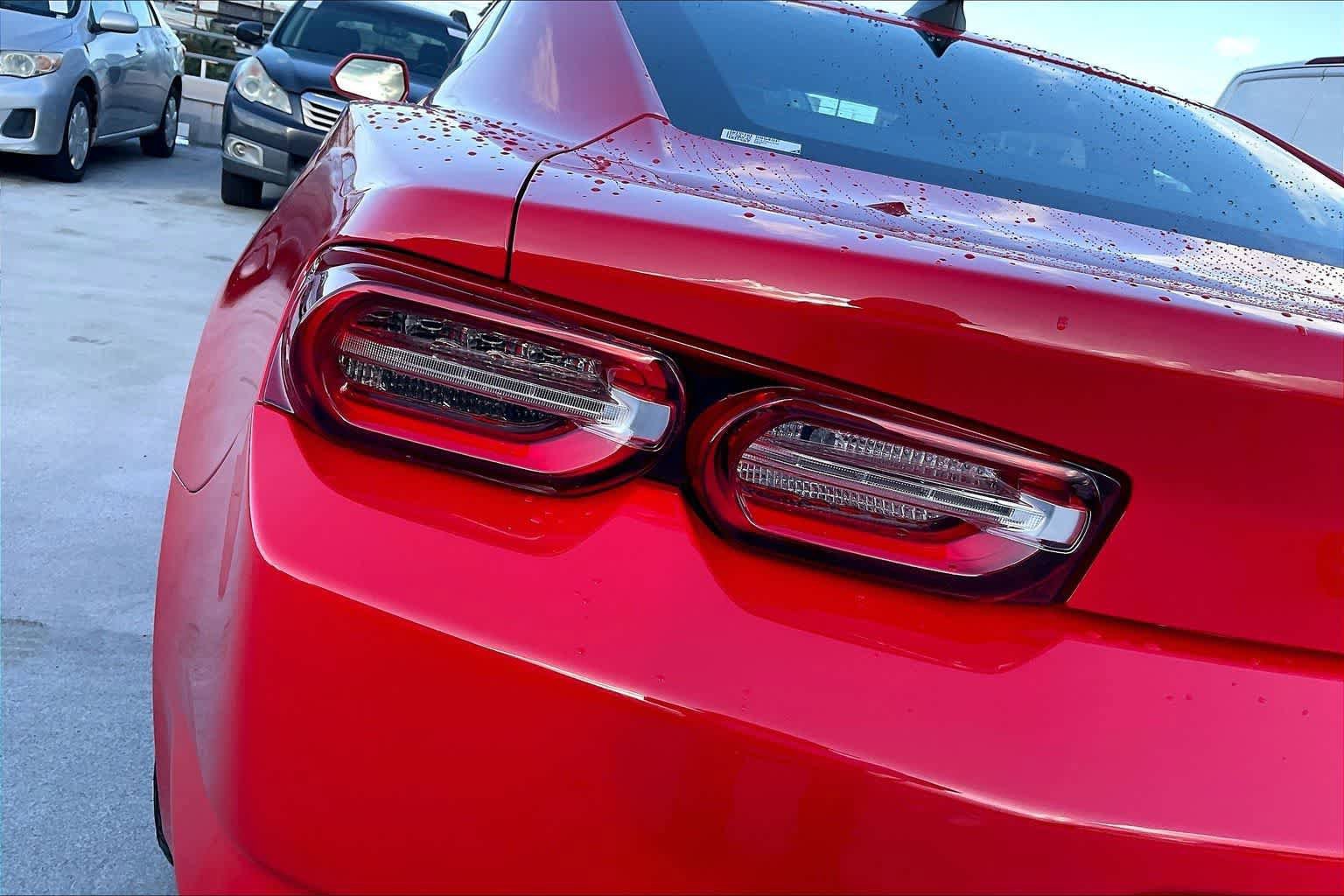 Used 2019 Chevrolet Camaro LS RWD image 31