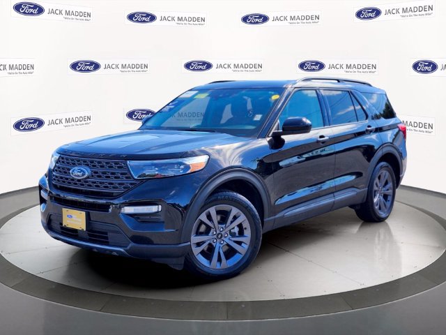Certified 2023 Ford Explorer XLT w/ Equipment Group 202A