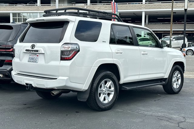 Used 2021 Toyota 4Runner SR5 Premium image 5
