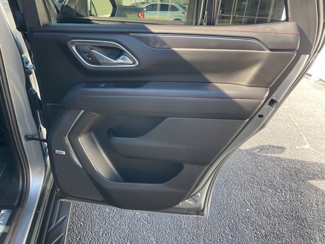 Used 2024 Chevrolet Tahoe RST w/ Luxury Package RWD image 23