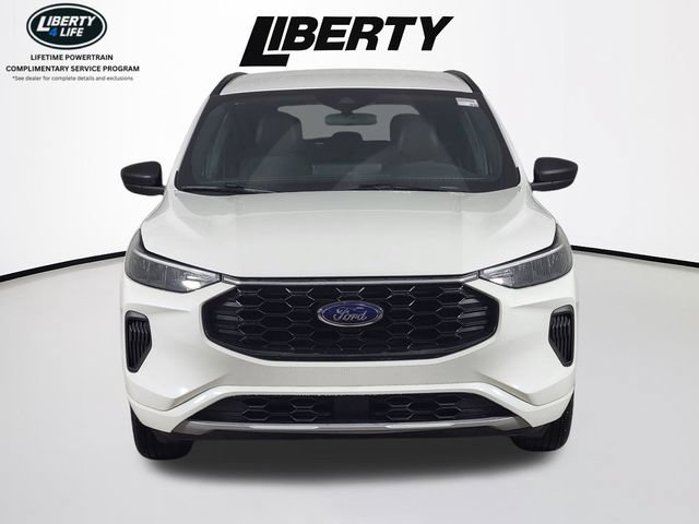 Certified 2023 Ford Escape ST-Line w/ Tech Pack #1 AWD/4WD image 9